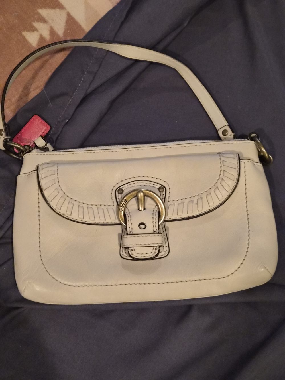 Vintage Y2K Coach Soho White Leather Buckle Flap Pouch Shoulder Bag
